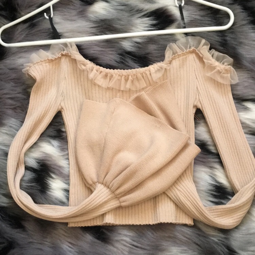 forever21 off the shoulder crop top